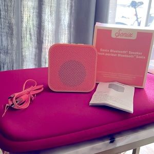 Sonix Bluetooth Speaker
